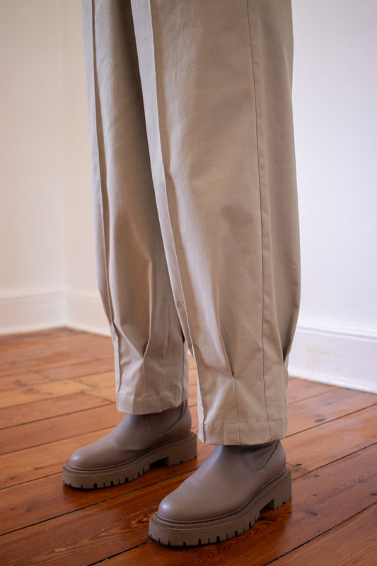 Structured Barrel Leg Pants